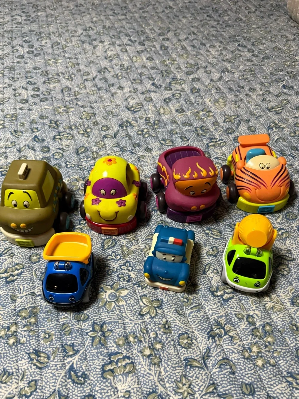 Weeee‎ is! Toy Car Set - Assorted Color Push Vehicles